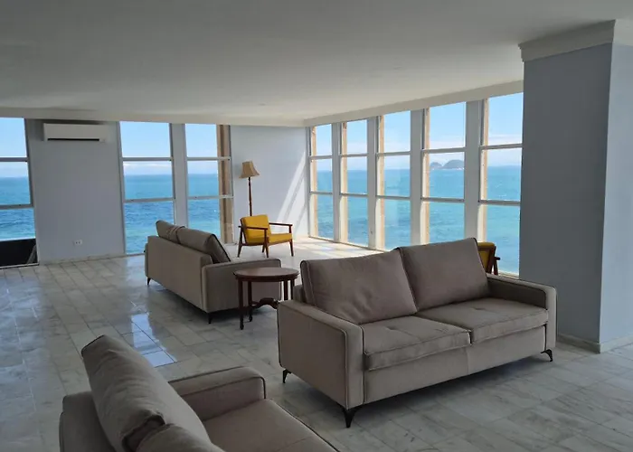 Apartamento Guarujá Vista ao mar!